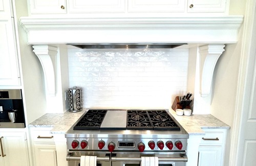 Navarre House | Lake Minnetonka, Maple Ridge Manor-Sleeps 18, Lake, Dock & Private Pool & spa