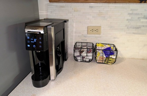 Moultonborough House | Lake/Mountain view 2 dogs ok btwn Castle & Laconia 15 min, 5 ski resorts 30-40m