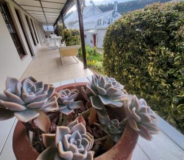 Sedgefield Hotel | Lake Pleasant Hotel