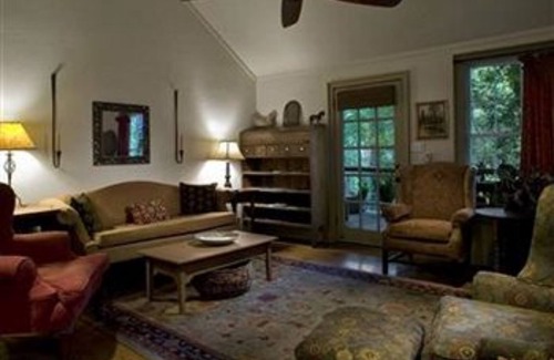 Lakemont Hotel | Lake Rabun Hotel & Restaurant