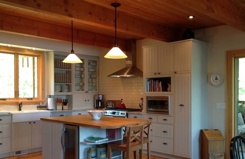 Rosseau Cottage | Lake Rosseau Timber Frame on Morgan Bay; Gorgeous Views, Crystal Clear Water