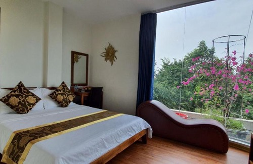 Hai Duong Hotel | Lake Side Hotel