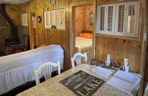 Wakefield House | Lake View Cottage with Hammock/Swing & Fire Pit & Two New Jacuzzi Spa Hot Tubs