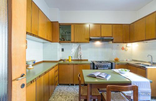 Mandello del Lario Villa | Lake View Villa with Private Parking