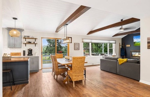 Green Lake House | Lake views and minutes from Lawsonia Golf Course and downtown Green Lake.