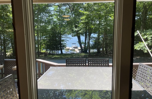 Greentown Cottage | Lake Wallenpaupack Lake Front Cabin