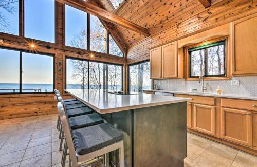 Applegate House | Lakefront Applegate Retreat with Private Beach!