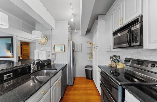 Dillon Condo | Lakefront Condo with Marina Access & Stunning Mountain Views!