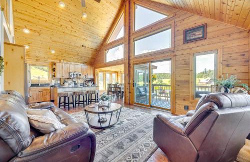 Spring Valley House | Lakefront Divide Cabin with Game Room!