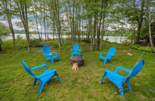 Gouldsboro House | Lakefront Family Home With Private Fishing Dock and Kayaks In Big Bass Lake