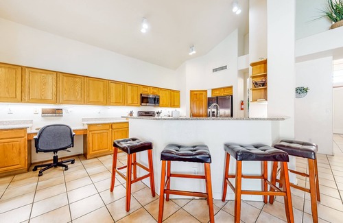 Garden Lakes House | Lakefront home with private pool, kayak, cornhole, & pool table