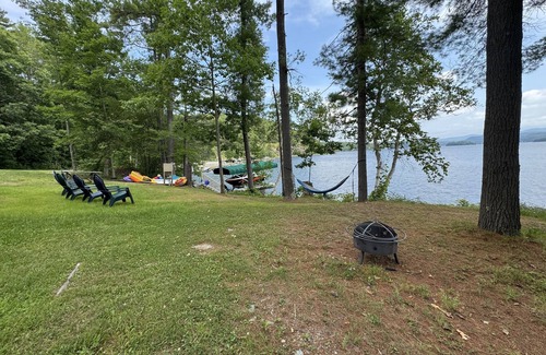 Fair Haven House | Lakefront house with mountain-range views, waterfront dock, 2 SUPs & kayak