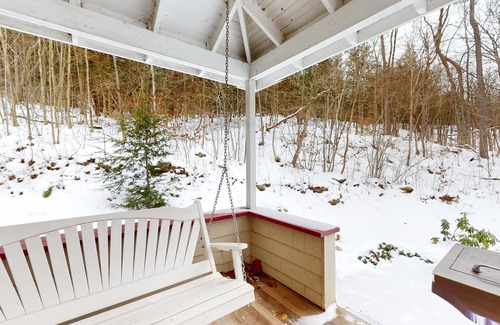 Fair Haven House | Lakefront house with mountain-range views, waterfront dock, 2 SUPs & kayak