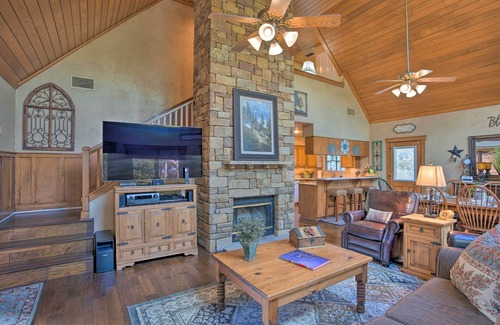 Granbury House | Lakefront Living: Private Dock, Deck, & Game Room!