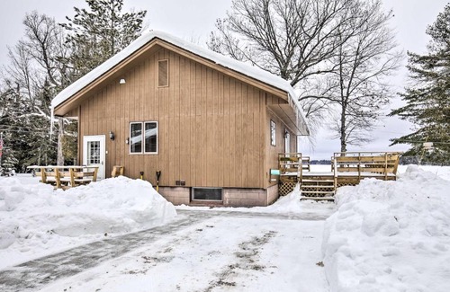 Mercer House | Lakefront Mercer Home Private Dock and Kayaks!