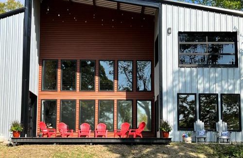 Porum House | Lakefront-Private Dock-Lakeview-Sleeps 22 plus