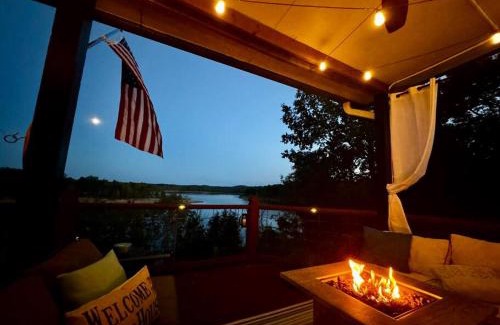 Falls of Rough House | Lakefront Retreat-3bdrm 2ba with stunning views! Hiking & Fishing!