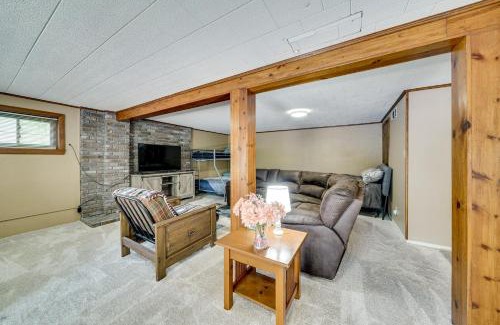 Fort Towson Apartment | Lakefront Retreat with Patio in Fort Towson!