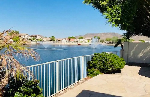 Arrowhead Ranch House | Lakefront Villa with Heated Pool