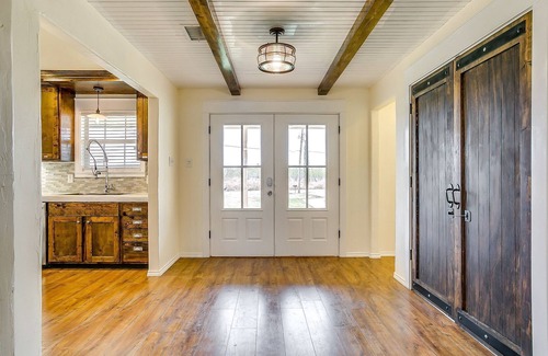 Dennis House | LAKEFRONT W/DOCK, POOL, HOT TUB & OUTDOOR KITCHEN