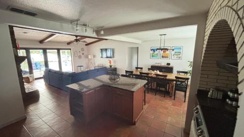 Lakeland House | Lakeland Pool home
