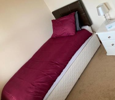 Craigavon Villa | Lakelands