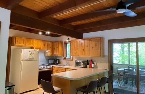 Lakeville Ski Chalet | Lakes with Resort Amenities in Lake Ariel