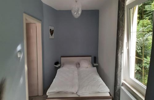 Burgk Apartment | Lakeside Comfort with Garden