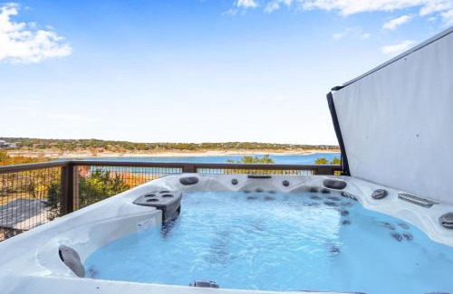 Canyon Lake House | Lakeside Dreamhouse