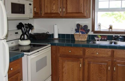 Gladwin House | 'Lakeside GetAway' @ Sugar Springs (Gladwin)