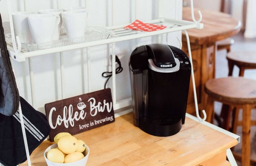 Canyon Lake House | Lakeside Hill Country 5BR Home; Covered Parking; Pickleball Court