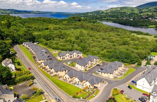 Killaloe House | Lakeside Holiday Homes