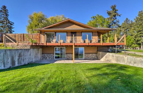 Lakeside House | Lakeside Home with Beach about 14 Mi to Ski Area!