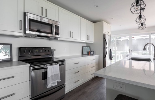 Amherstburg House | Lakeside home with 4 bedrooms and 2 baths!