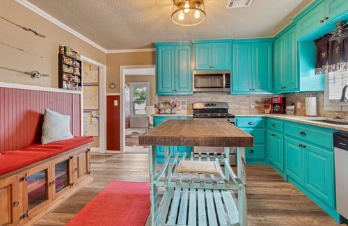 Eufaula House | Lakeside Retreat & Game Haven!