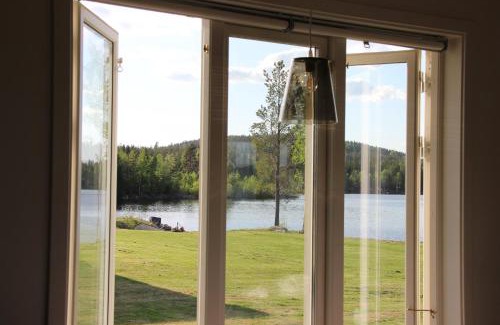 Svardsjo House | Lakeview Houses Sweden