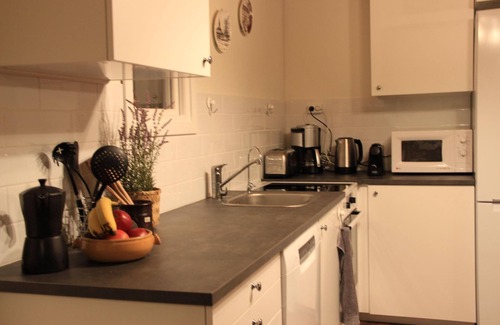 Svardsjo House | Lakeview Houses Sweden - Red House