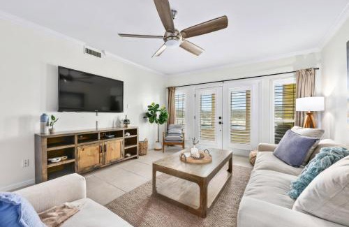 Highland Lake Estates House | Lakeview Villa