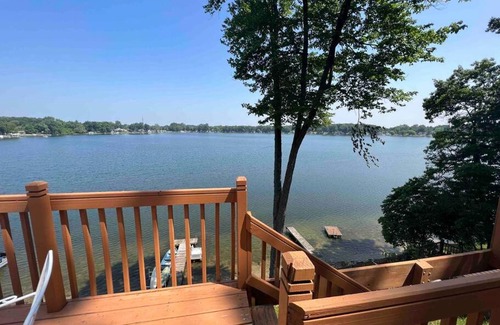 Middlebury House | Lakin' It Easy