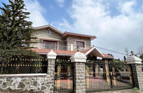 Kodaikanal House | Lakshmi Illam Guesthouse for Families only