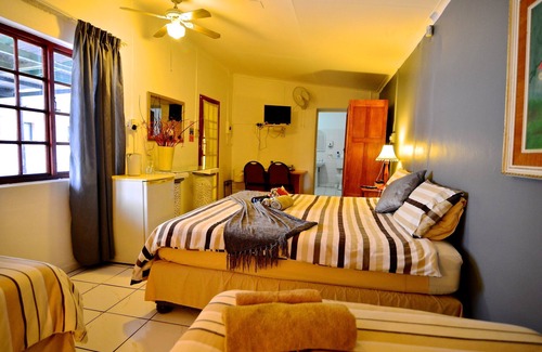 Phalaborwa House | Lalamo Guest House