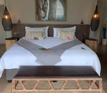 Vaalwater Cabin | Laluka Safari Lodge - Welgevonden Game Reserve