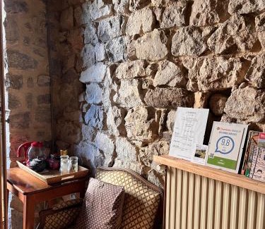 Les Nonieres Bed & Breakfast | Lamamas