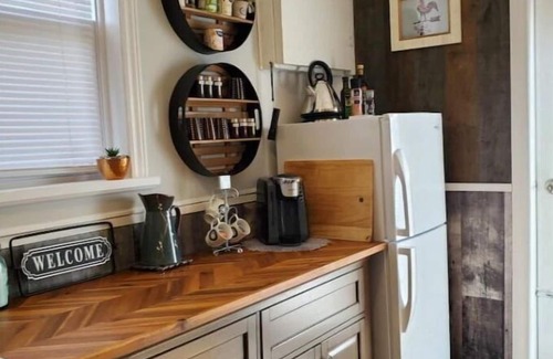 Thedford House | Lambton Shores Historic Charmer!