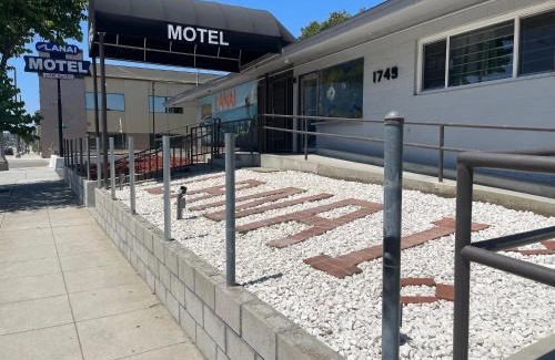 Alhambra Hotel | Lanai Motel