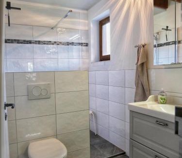 Robertville Ski Chalet | Landhaus am See von Robertville