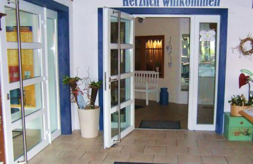 Karolinenkoog Hotel | Landhaus Pfahlershof