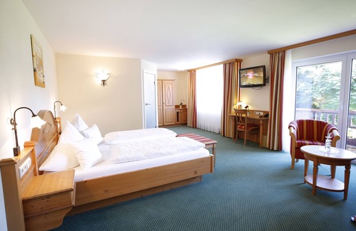 Neuravensburg Hotel | Landhotel Mohren