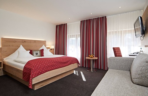 Neuravensburg Hotel | Landhotel Mohren