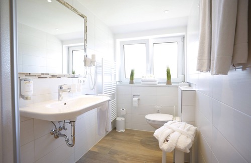 Neuravensburg Hotel | Landhotel Mohren